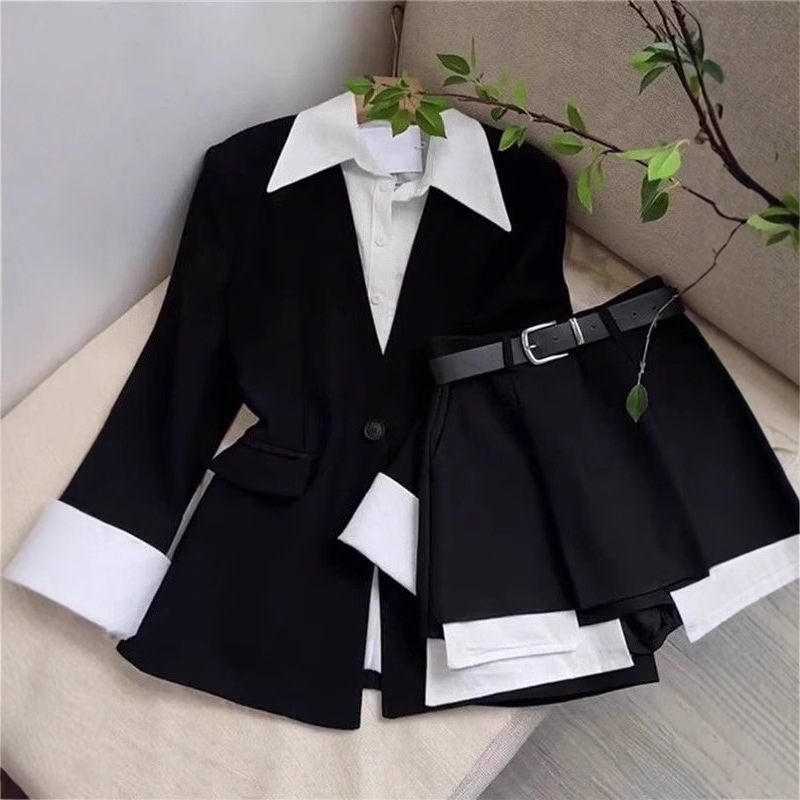 Sewing Jackets - Женский костюм-двойка: пиджак с пуговицами и